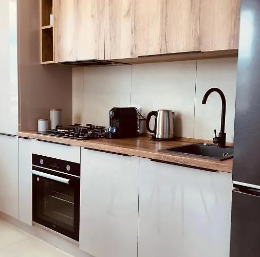 Апартаменти Skylark - Monaco Penthouse With Jacuzzi & Panoramic View