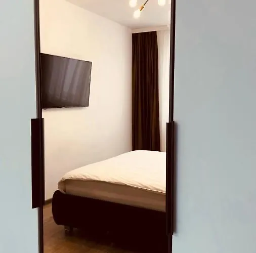 Апартаменти Skylark - Monaco Penthouse With Jacuzzi & Panoramic View *