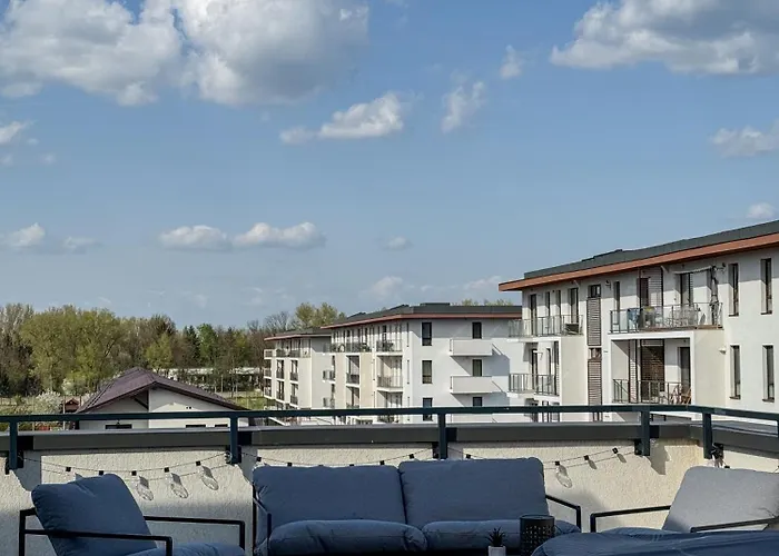 Skylark - Monaco Penthouse With Jacuzzi & Panoramic View Брашов